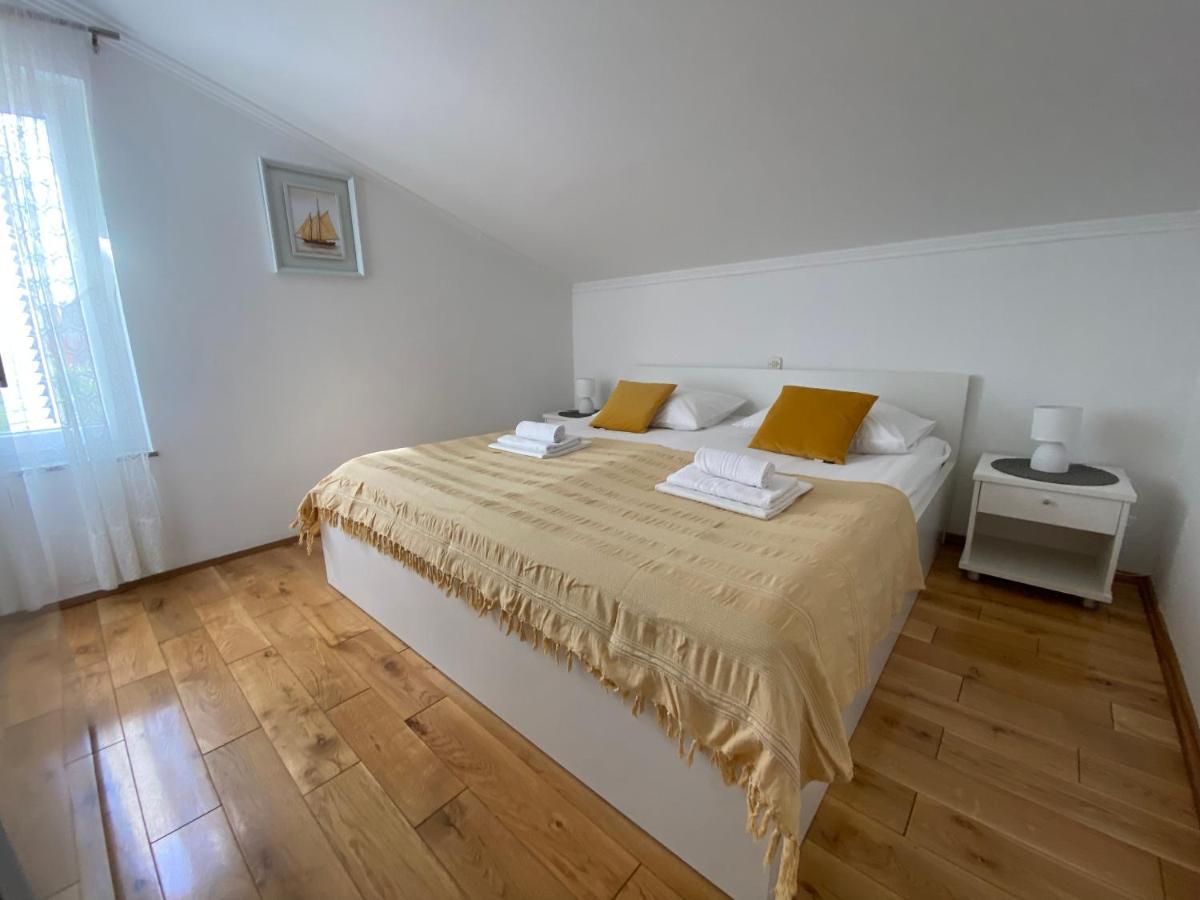 Appartement Emanuela 2 à Novalja Extérieur photo